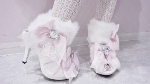 vani◞ lian tweet media