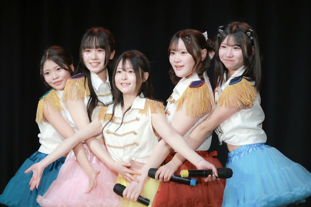 月光蝶 tweet media