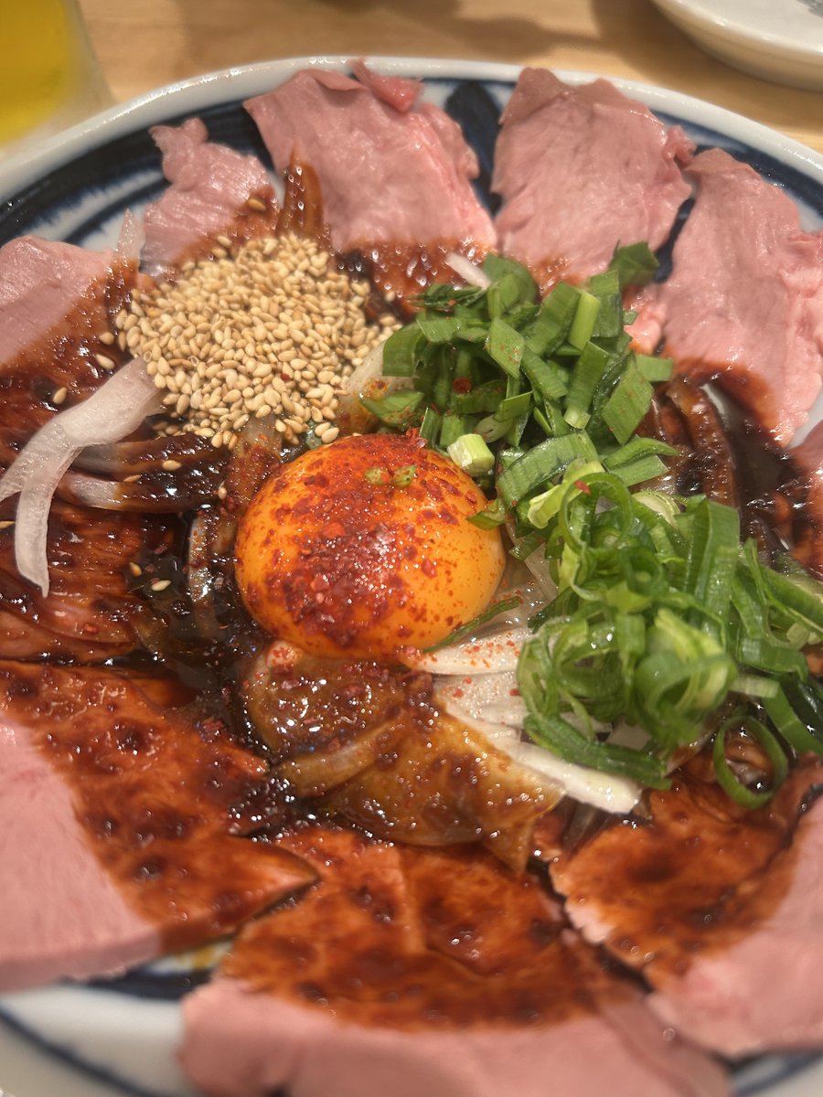 # ᴘʏᴏɴ 🐰 tweet media