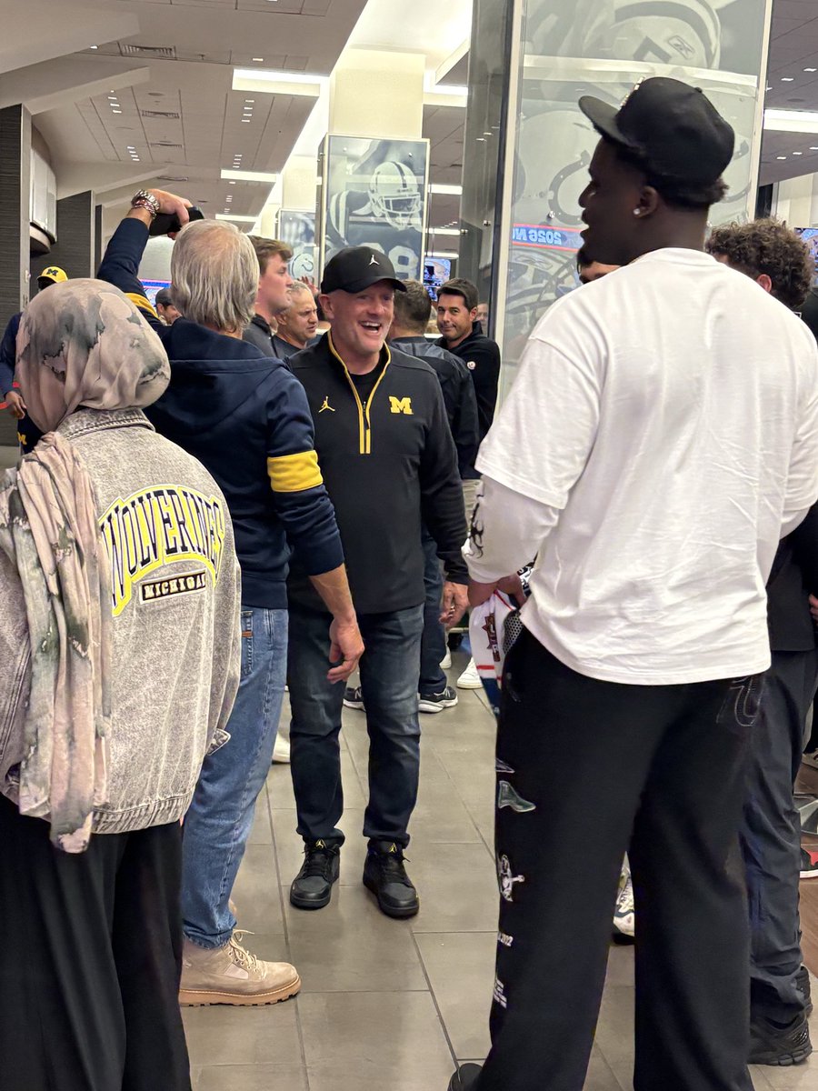 Ryan Zuke tweet media