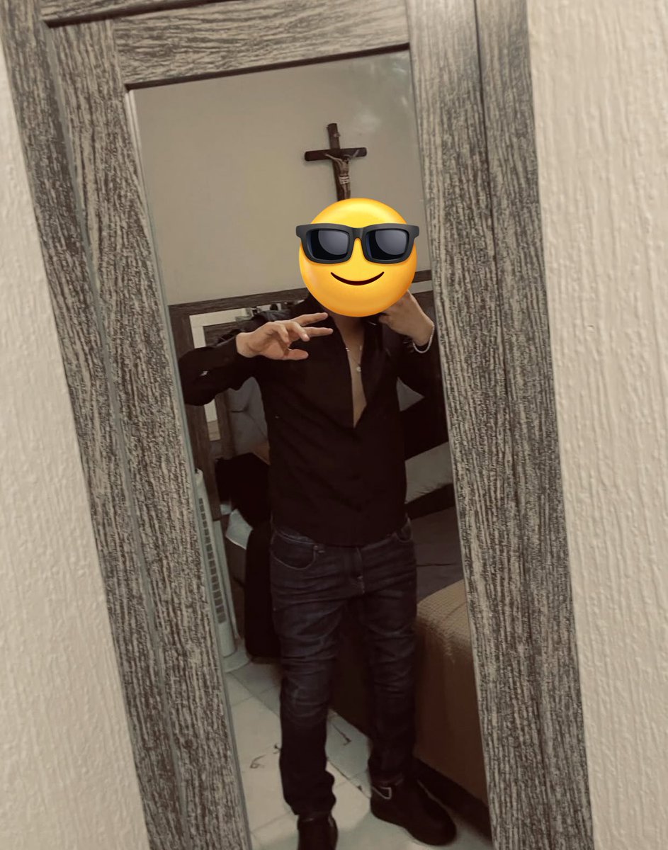 Alejandro tweet media