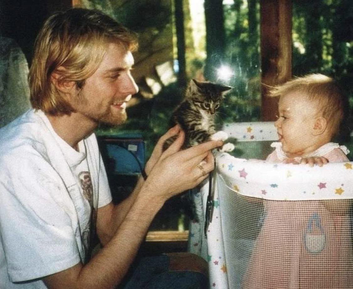 migraine_blue's tweet image. 4月5日。Kurt Cobain、Layne Staley