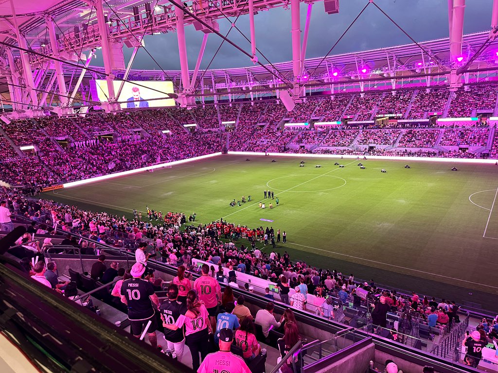 Jake Zivin tweet media