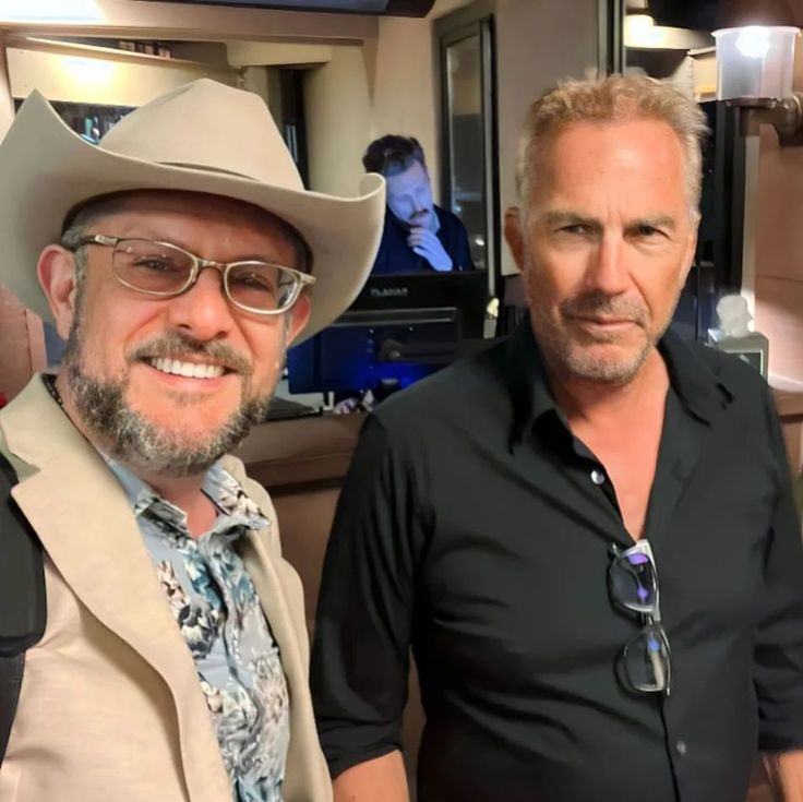 Kevin Costner tweet media