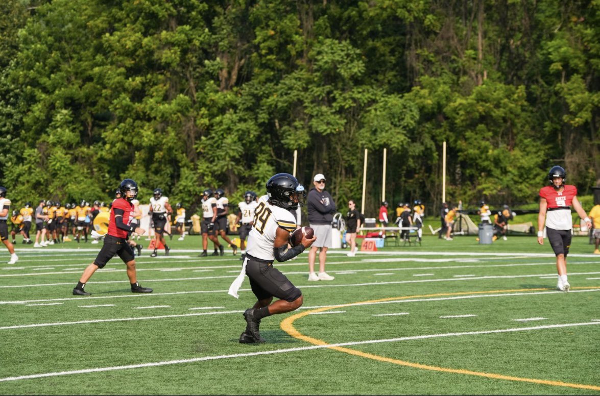 Amari N’namdi-Hall tweet media