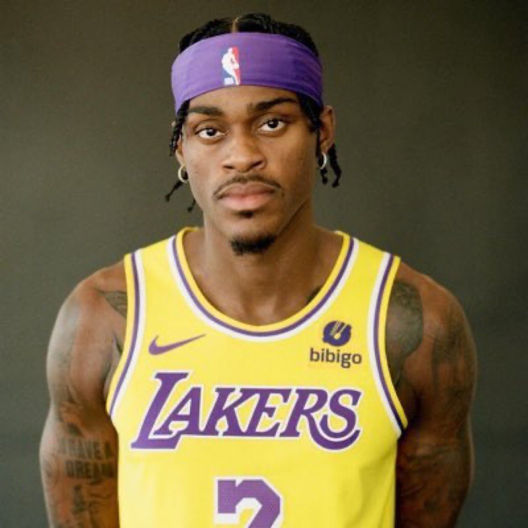 LakeShowYo tweet media