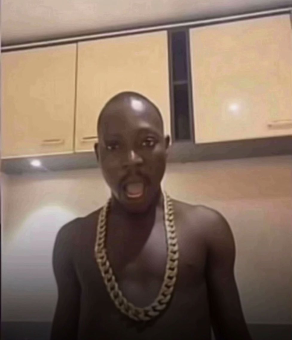 Backy🪵💨 tweet media