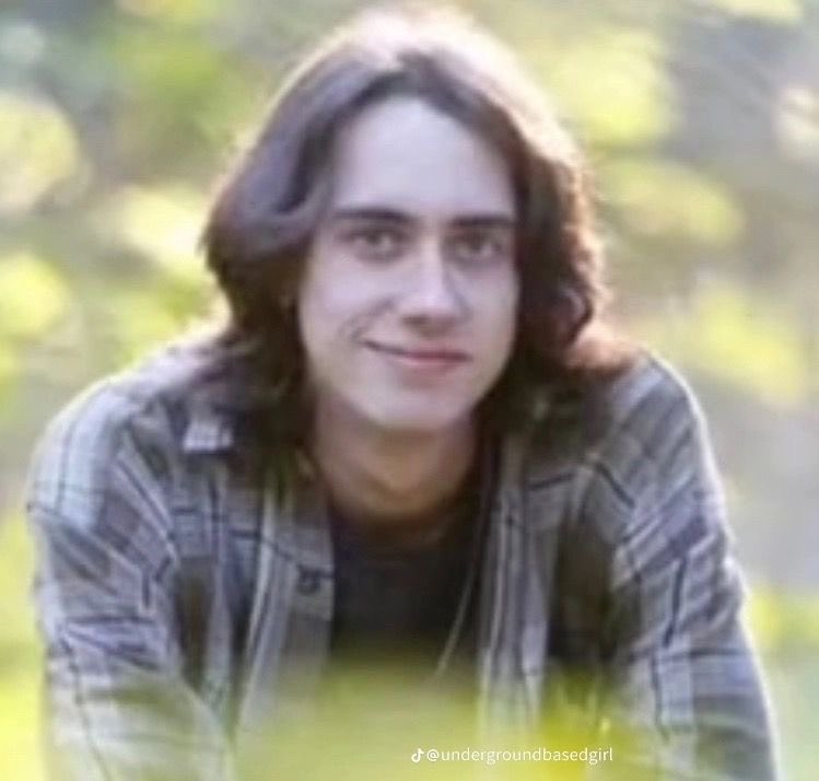 ⋆. 𐙚˚𝒜𝓋𝑒𝓇𝓎࿔ 𝜗𝜚˚⋆ tweet media