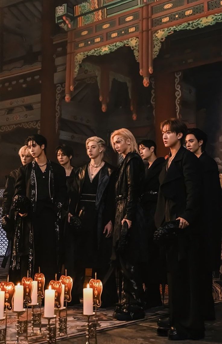 SKZ Crave tweet media