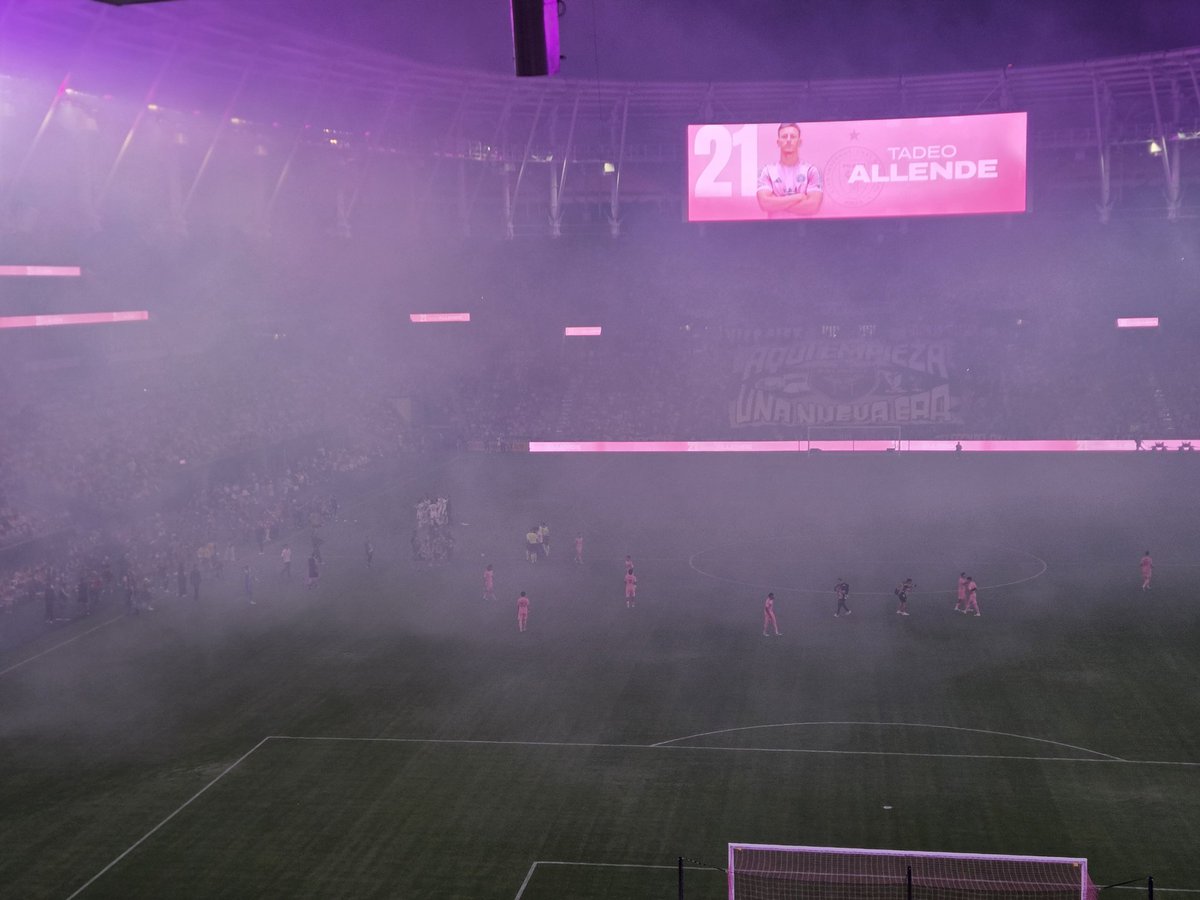 Razor Jamón tweet media