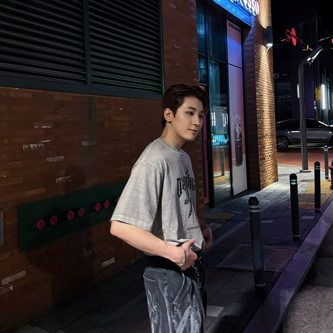 Update KBoys tweet media