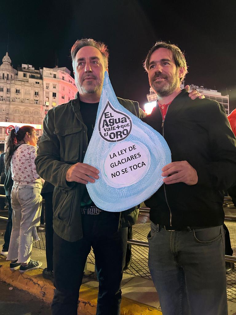 Nicolas del Caño tweet media