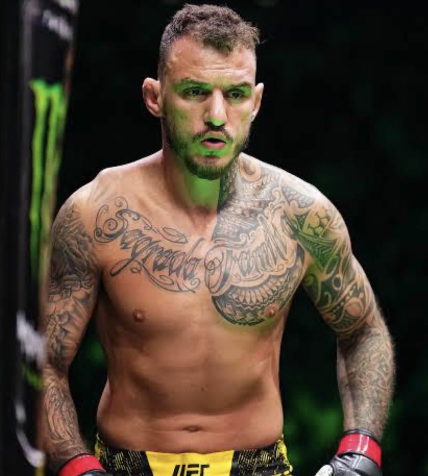 Éamonn Wright tweet media