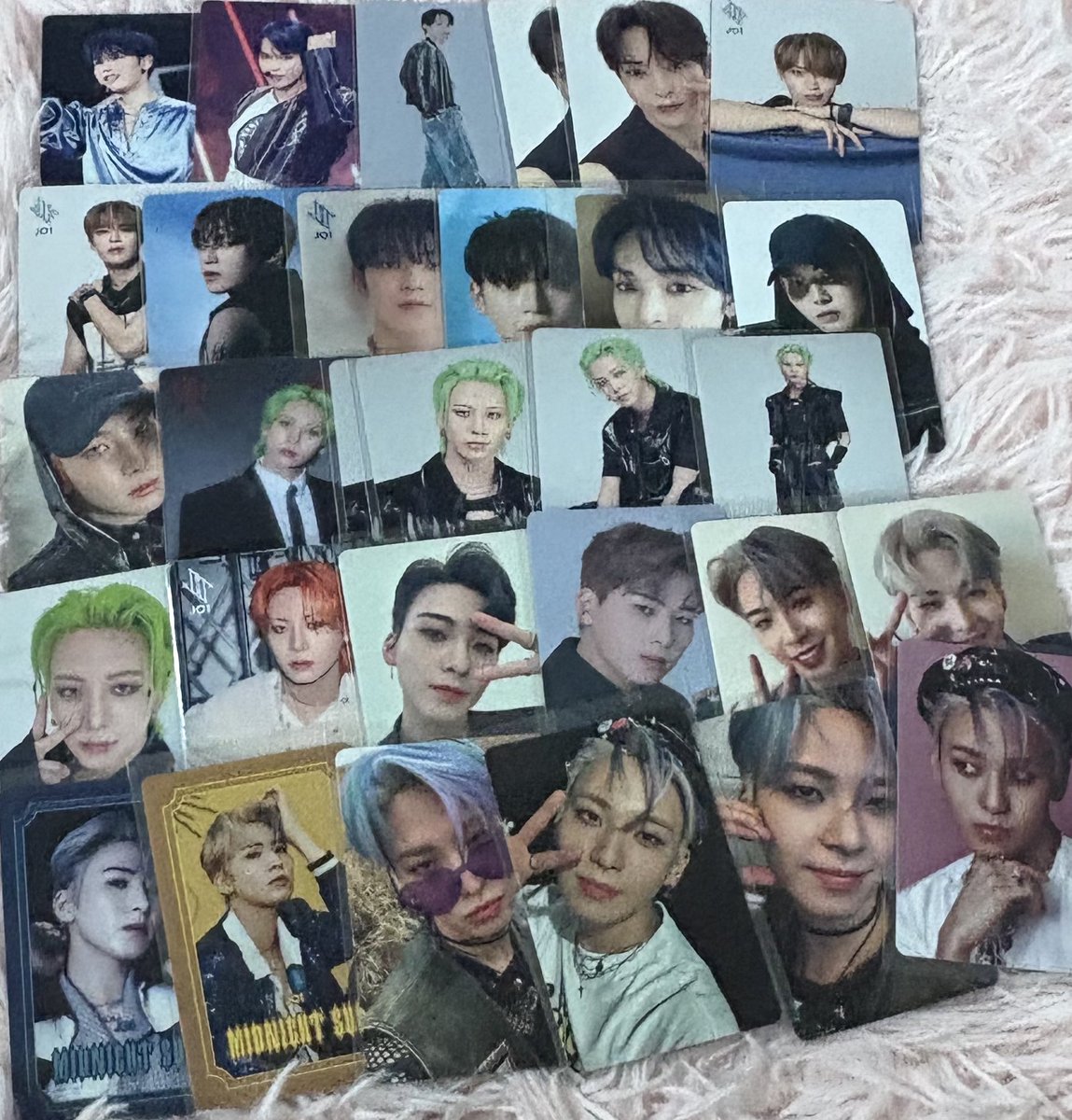 🩵🤎 tweet media