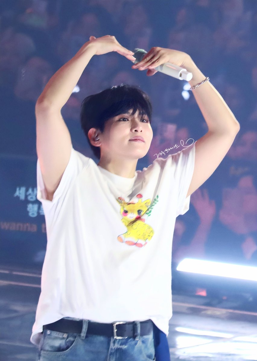 려욱프라이드 tweet media