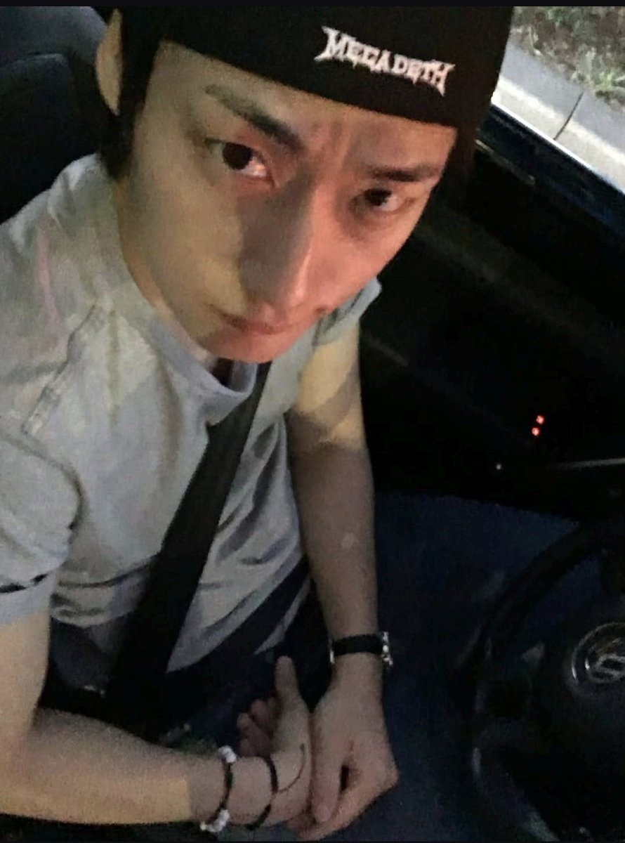 트치더 tweet media