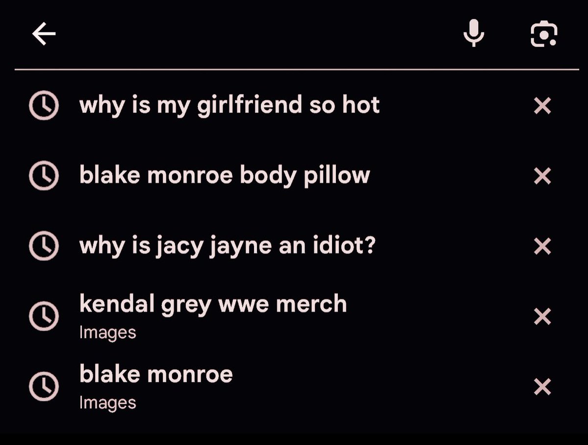 the devil in prada. / parody acc tweet media