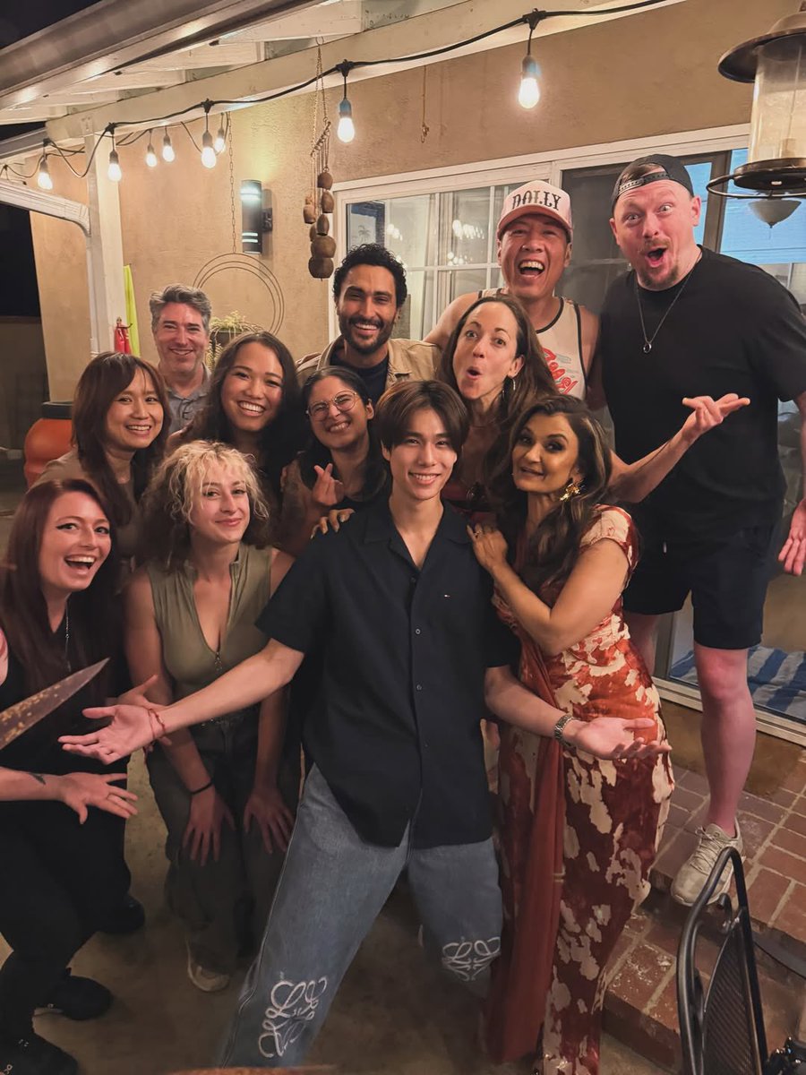 mama bear 🧸🍯 tweet media