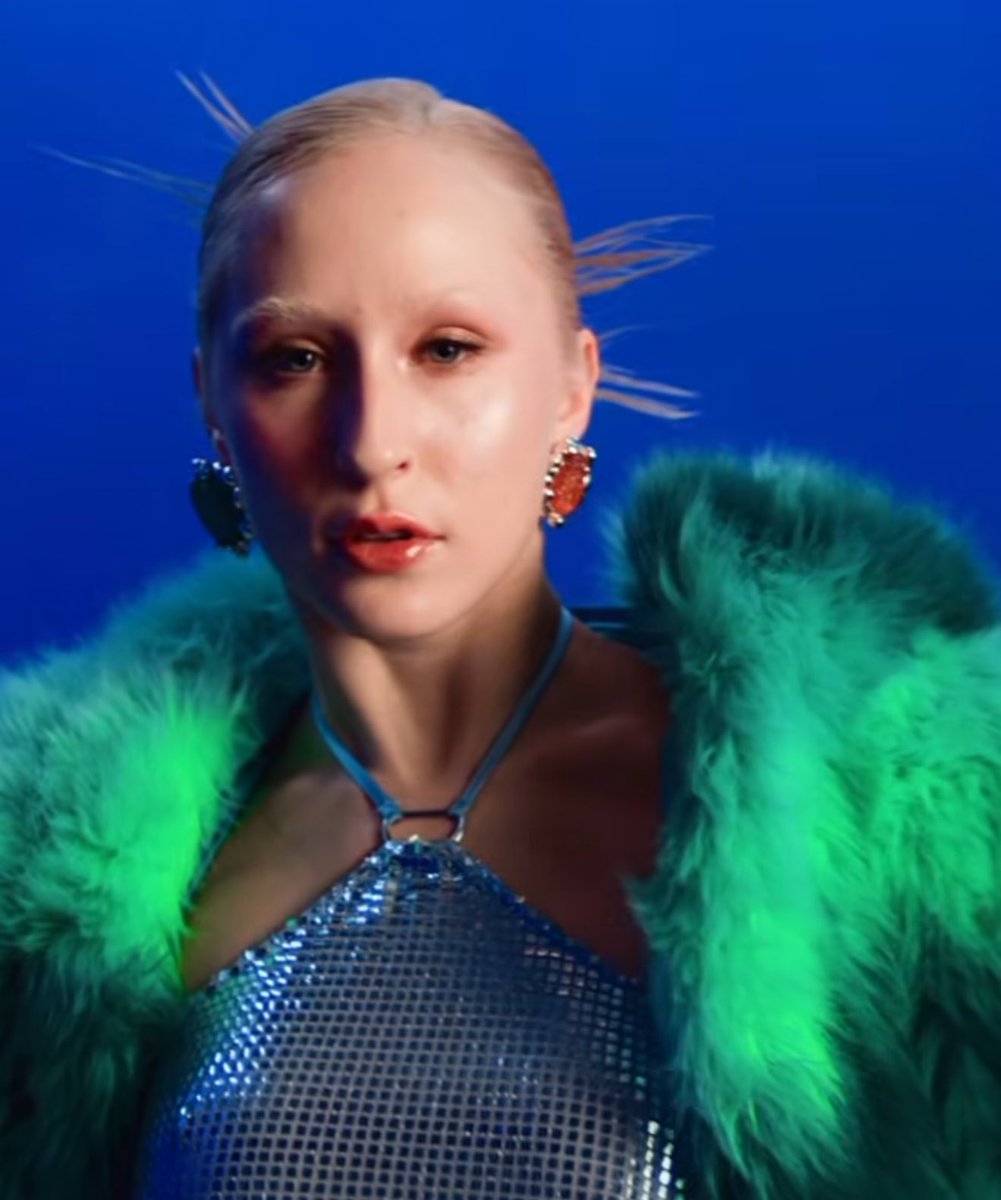 Hanin ☽̶☾ tweet media