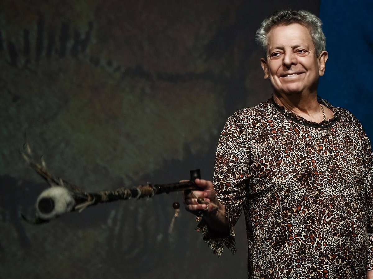 Defendiendo Al Cavernícola tweet media