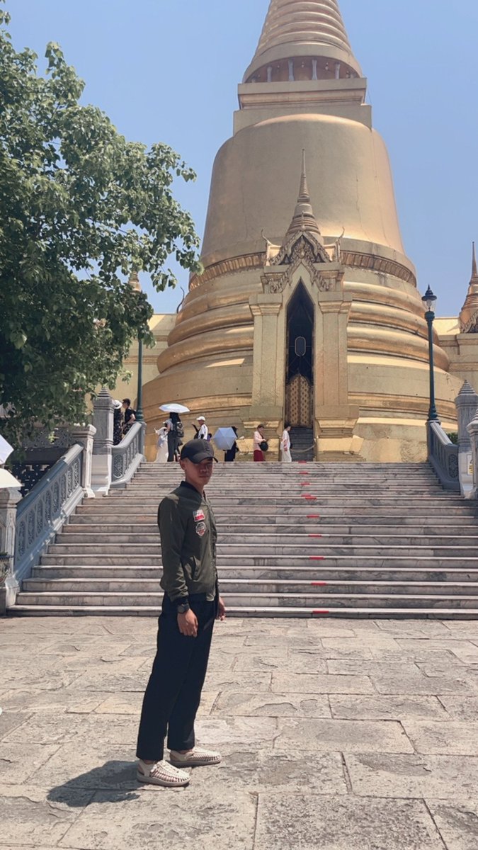 ไม่ต้องพูด tweet media