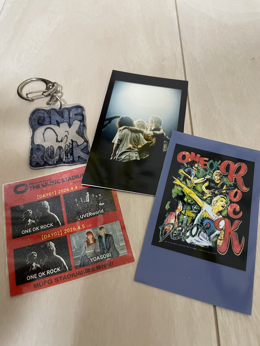 しずく tweet media