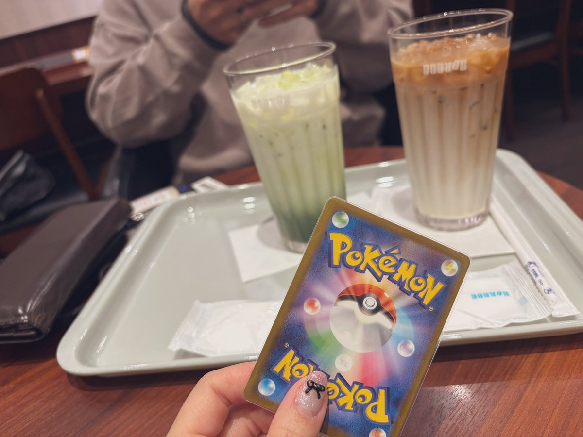 こあら tweet media