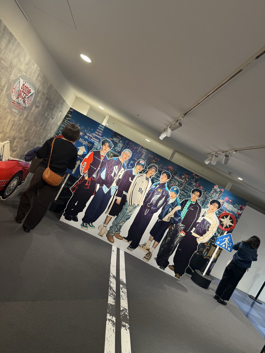 emink0816's tweet photo. Stray Kids World Tour <dominATE JAPAN> VR 2026/4/4

2回目のゼロ距離！
大満足♡

キャップ可愛かったな…
いつかぶるのか分からんけど
勿論購入済みですよ。 https://t.co/z0tsjcB18F