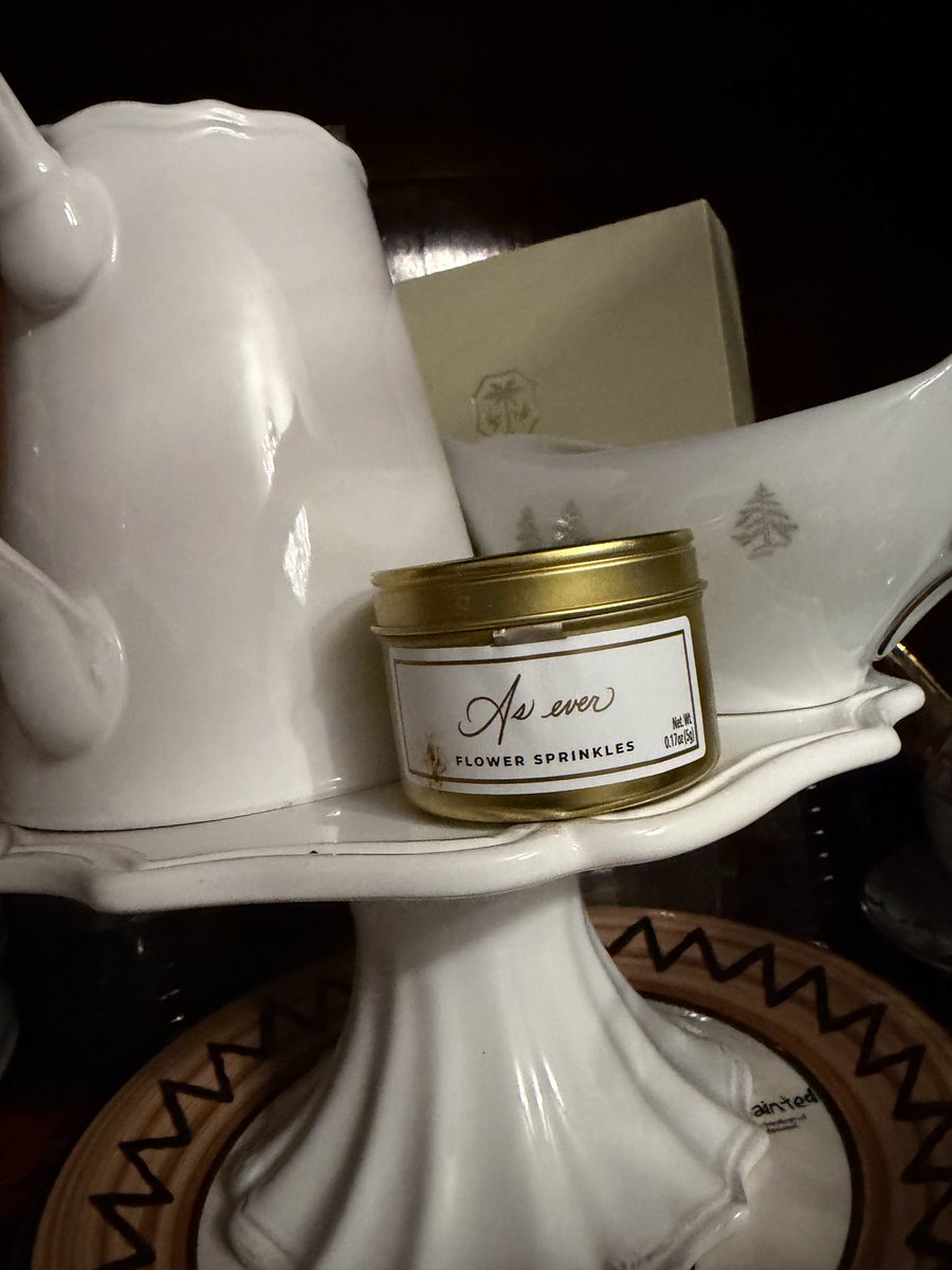 joy-escape tweet media