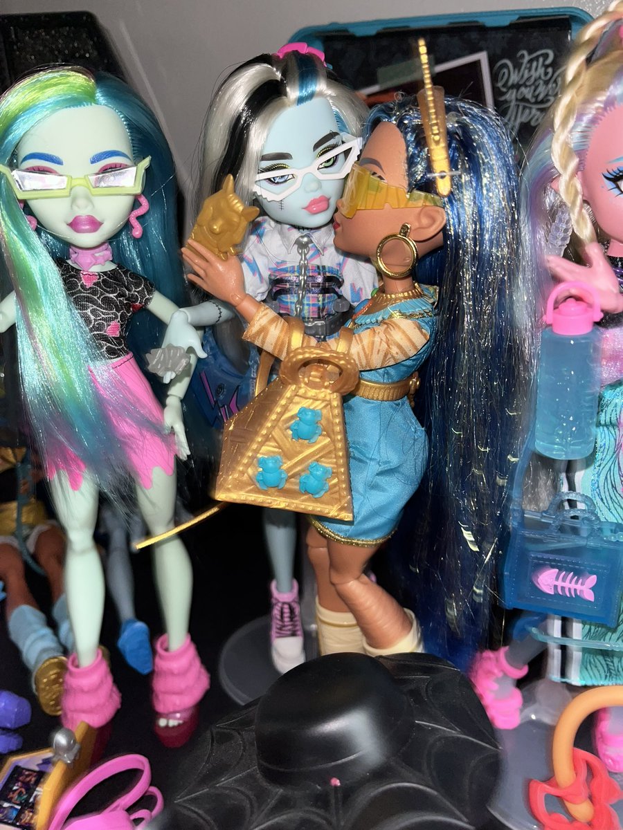 ★ 𝓳𝓸𝓮𝔂 ★ tweet media