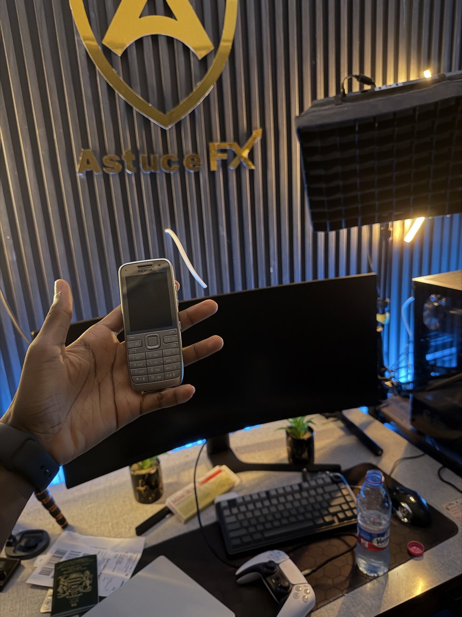 AstuceFx tweet media