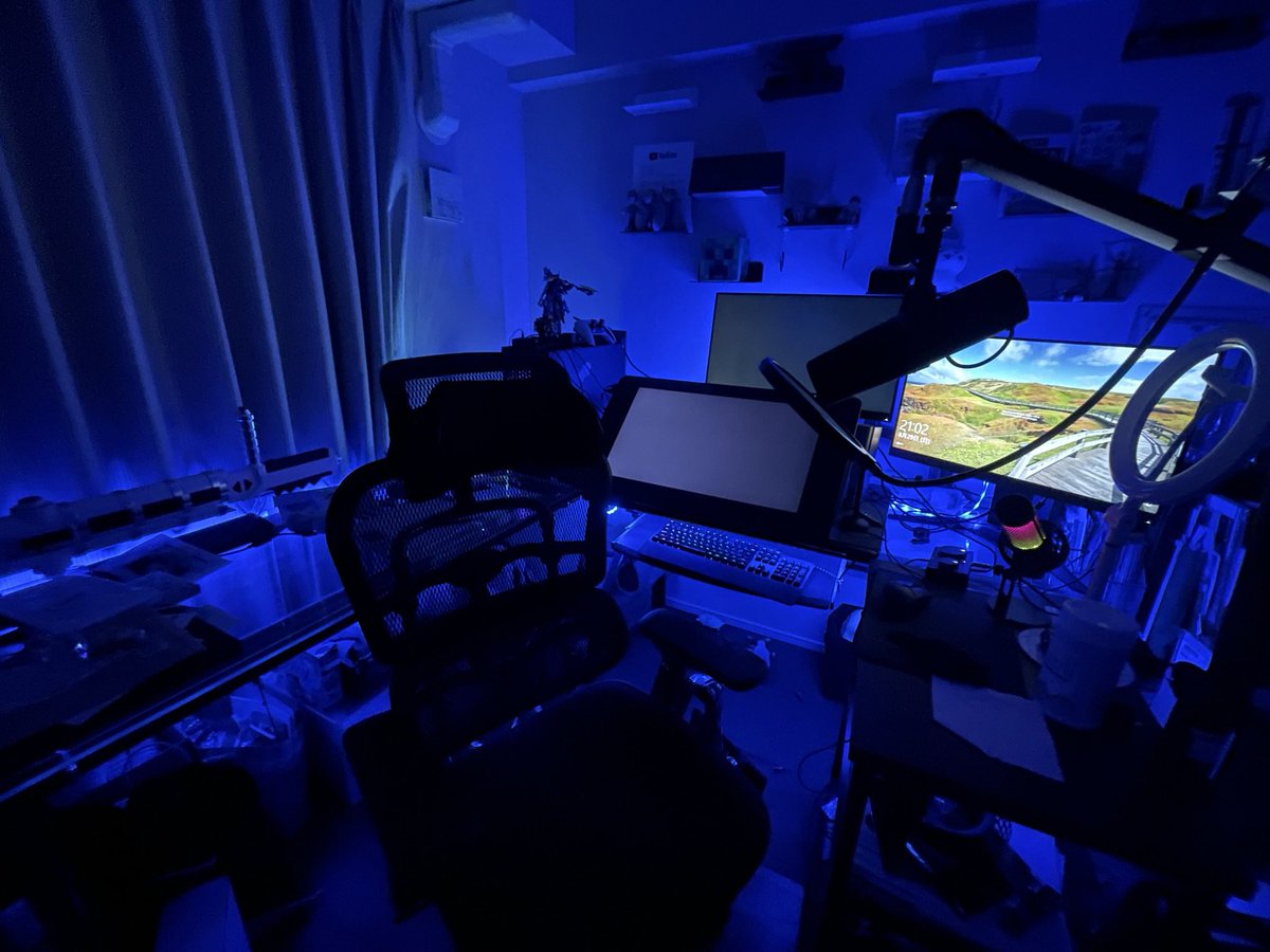 やしろあずき tweet media