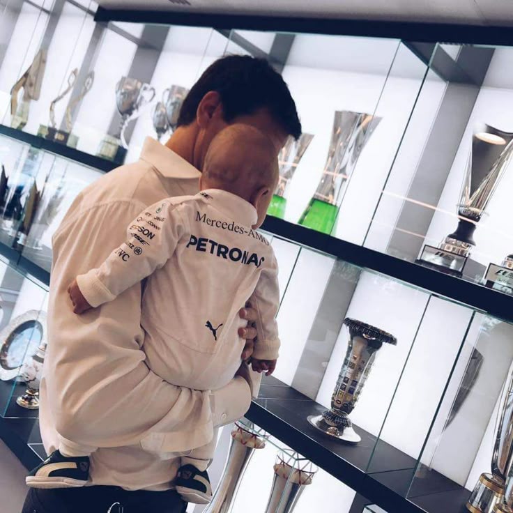 ` 𓆘 ˑ ִֶ 𓂃⊹ 𝐎𝐂𝐄𝐀𝐍 𝐄𝐘𝐄𝐒 tweet media