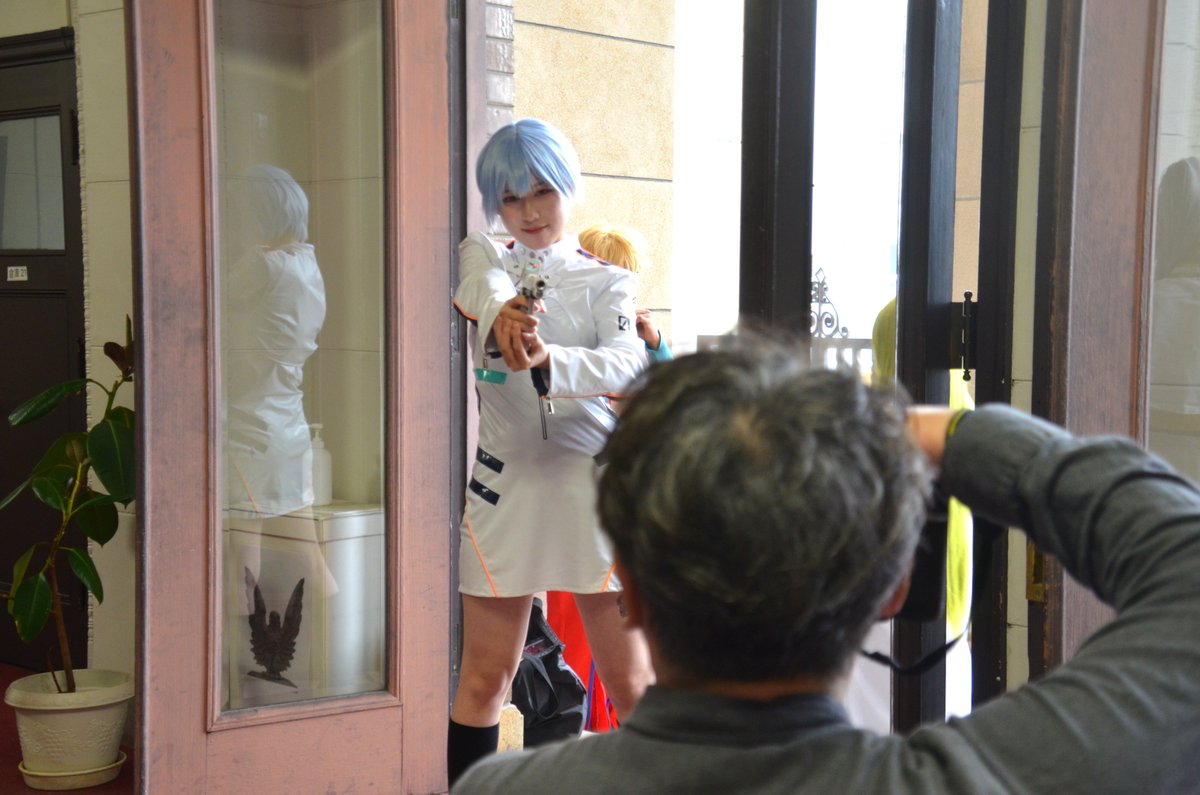 豊橋市 】刀剣乱舞やエヴァの姿で 豊橋・公会堂でコスプレイベント「とよこす」 コスプレイベント「とよこす！」が4日、豊橋市公会堂などで開かれ ...