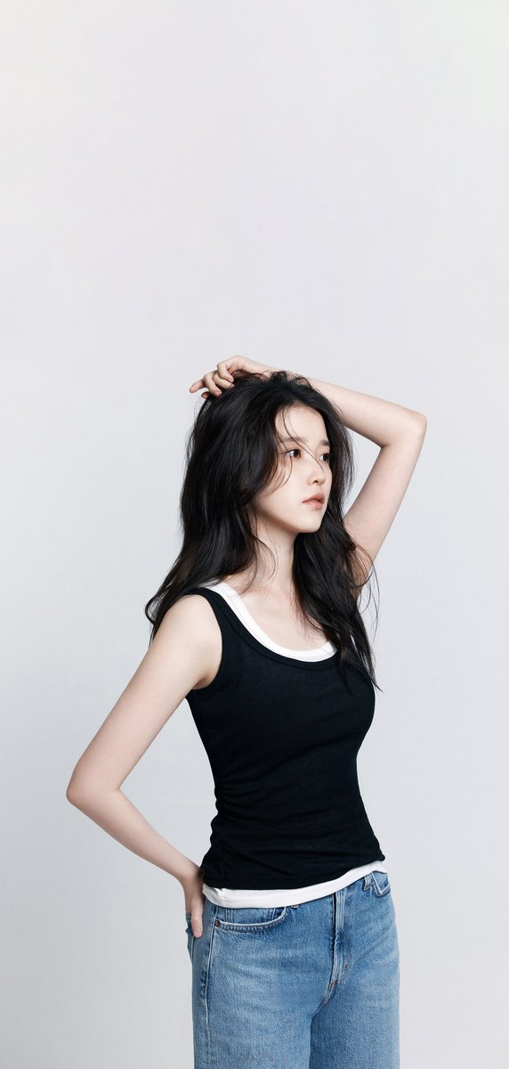 wyjc516's tweet photo. 아이유시
IU NEW PROFILE PHOTOS 📸
mobile wallpaper-4
#아이유 #IU https://t.co/xKLcgIsMSg