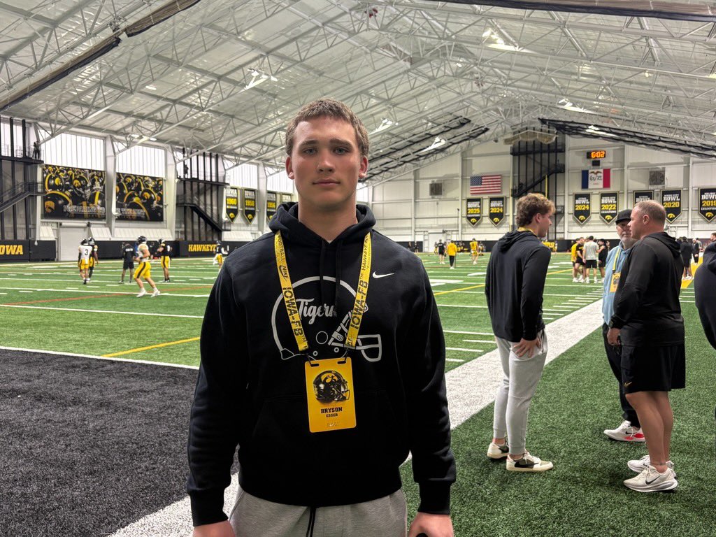 Bryson Esser tweet media