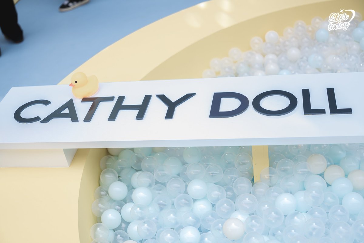 StarToday tweet media