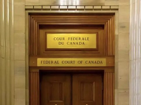 401_da_sarpanch's tweet image. #REPORT: Jamaican National, Nichelle Nikiss Rowe Convicted Of Killing Her Stepson Wins Reprieve To Stay In Canada.🇨🇦 🇯🇲 — 2011 Rowe &amp;amp; Her Husband Were Charged With Second-Degree Murder After Chaining, Beating &amp;amp; Starving Their Son — 2014 Rowe Was Sentenced To Life &amp;amp; No Parole For