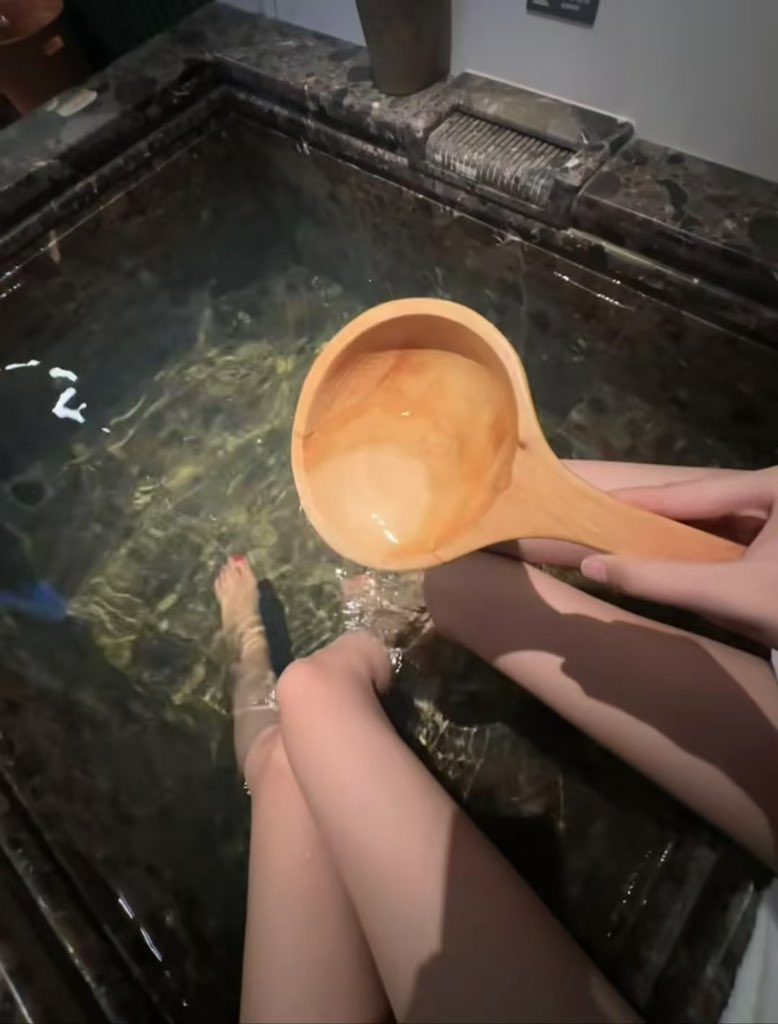 kills1042543's tweet photo. 💦 https://t.co/qHgVTTMMeQ