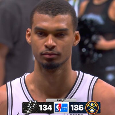 Spurs SZN tweet media