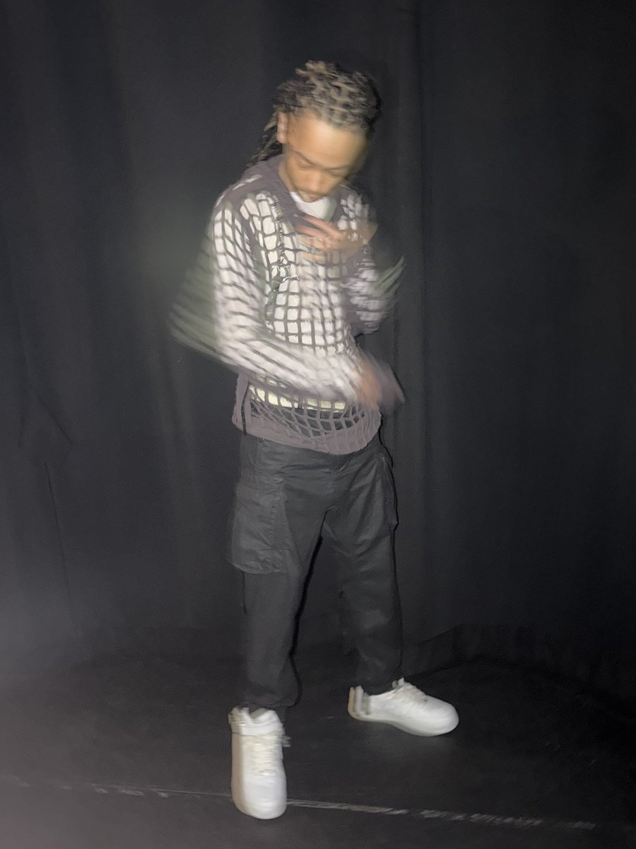 igothellabunnys tweet media