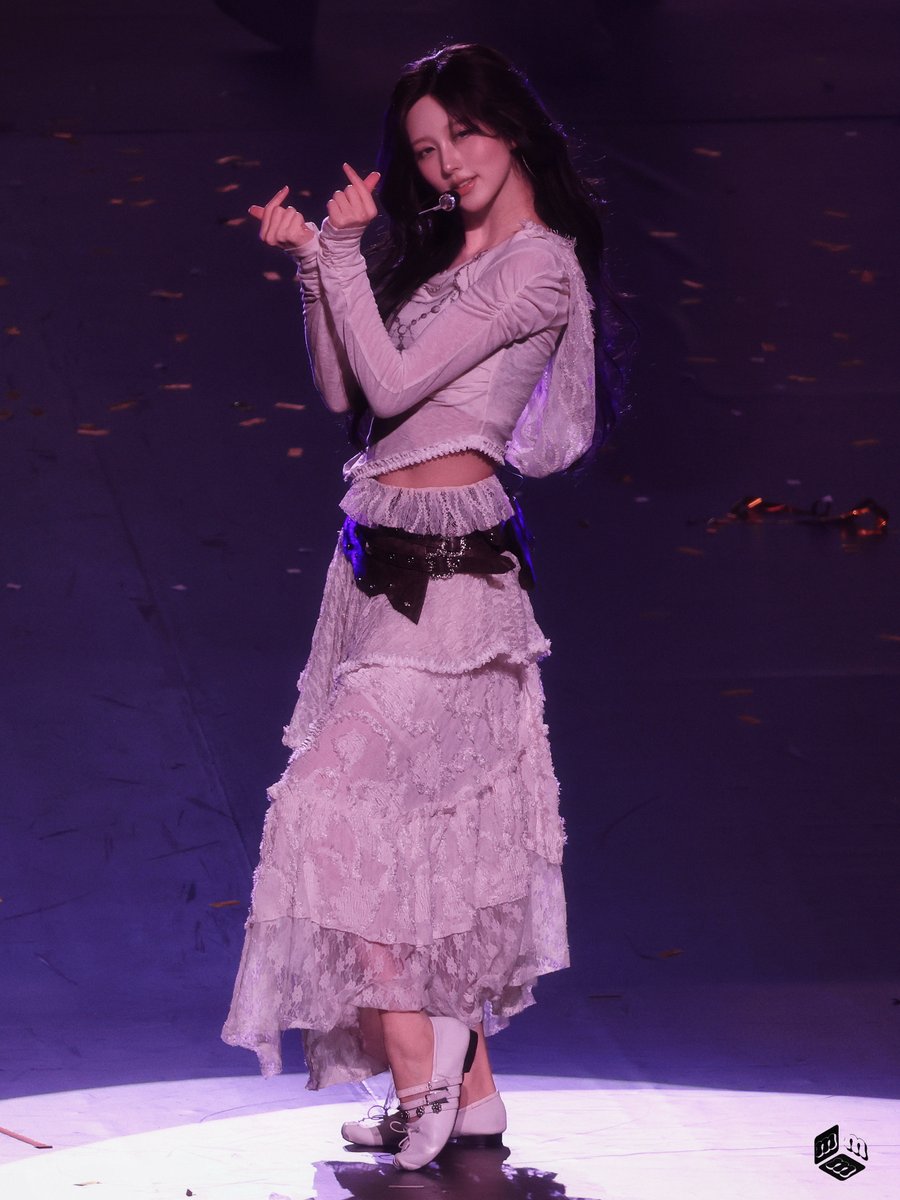 __MMM___ tweet media