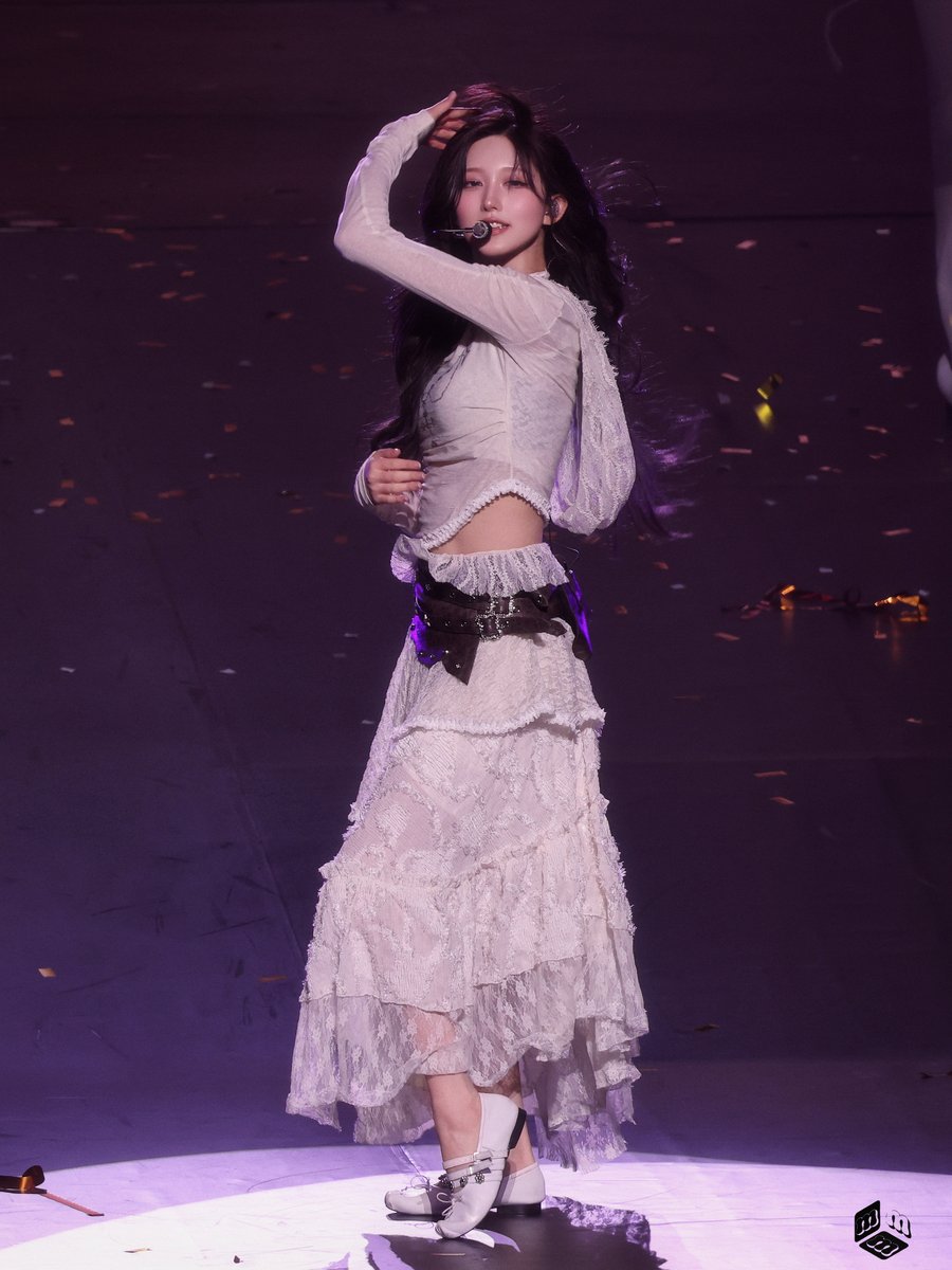 __MMM___ tweet media