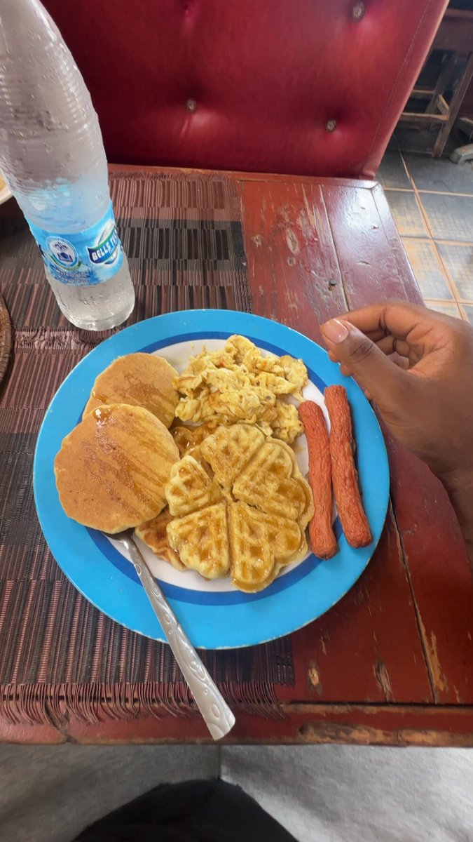 🤴🏽 tweet media