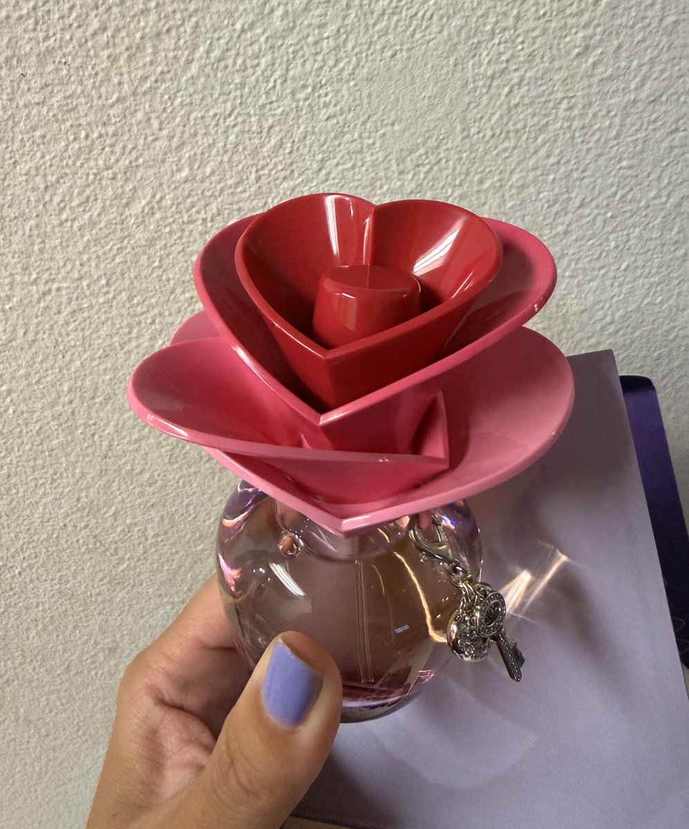 yising 💜 BIEBERCHELLA tweet media