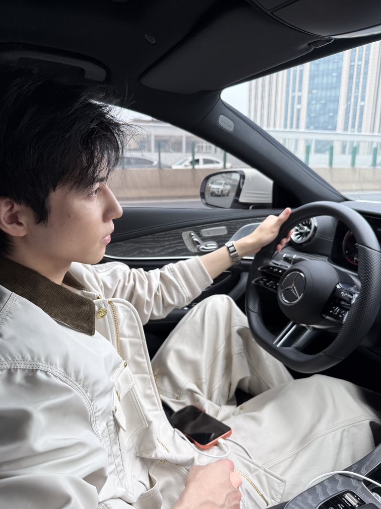 ViYgz's tweet photo. 呜呼呼 https://t.co/z6yP57cLRF