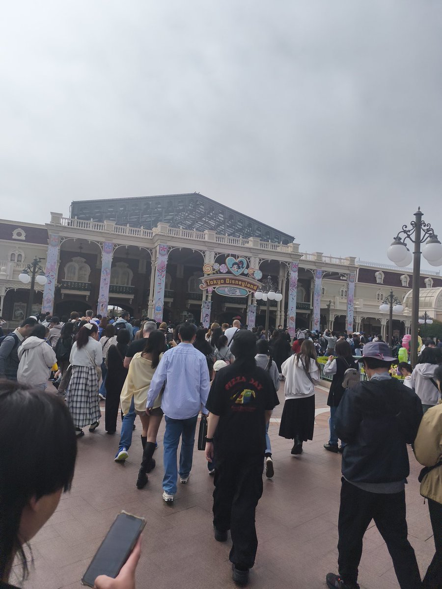 トマト tweet media