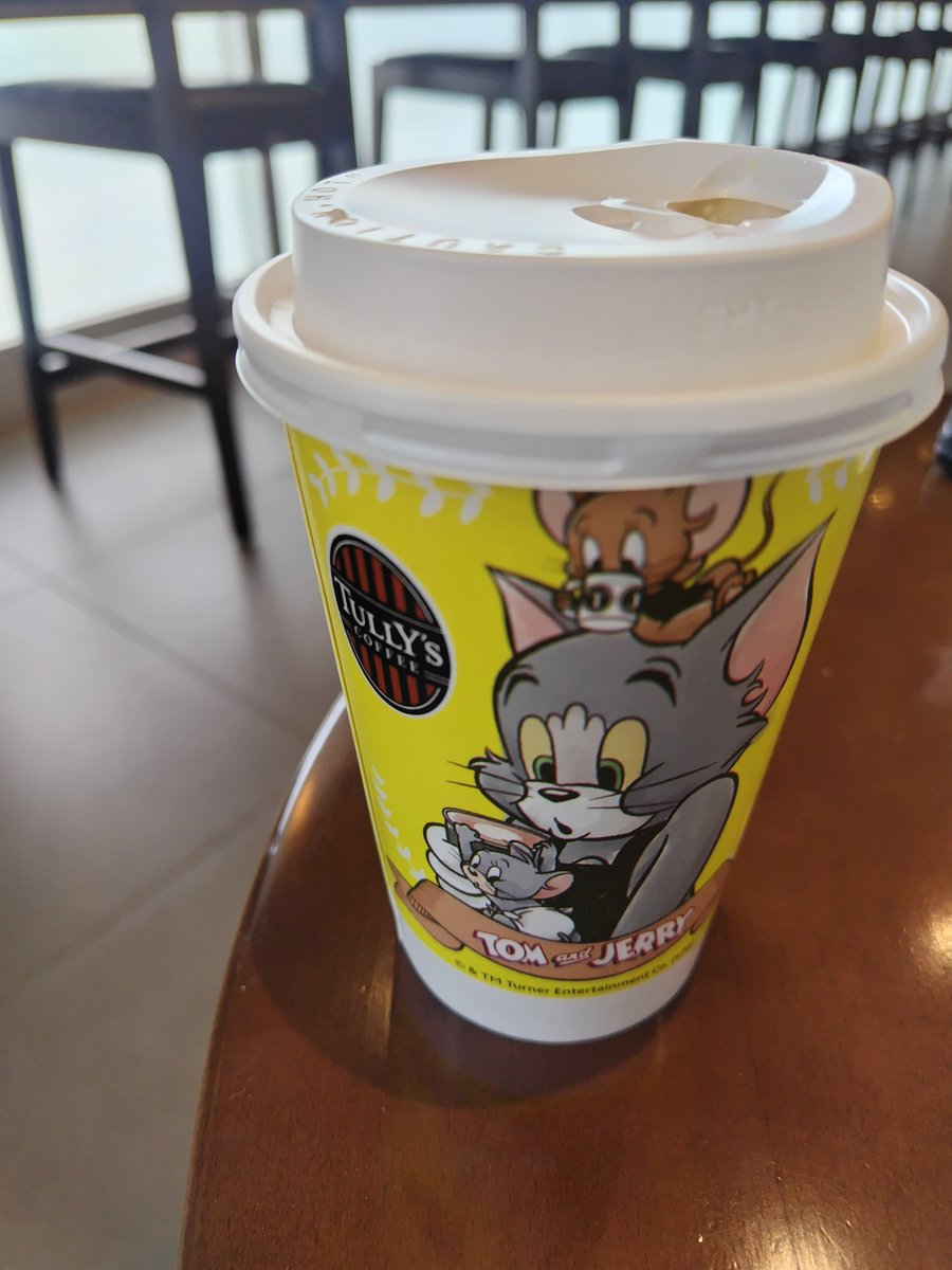 よこ。 tweet media