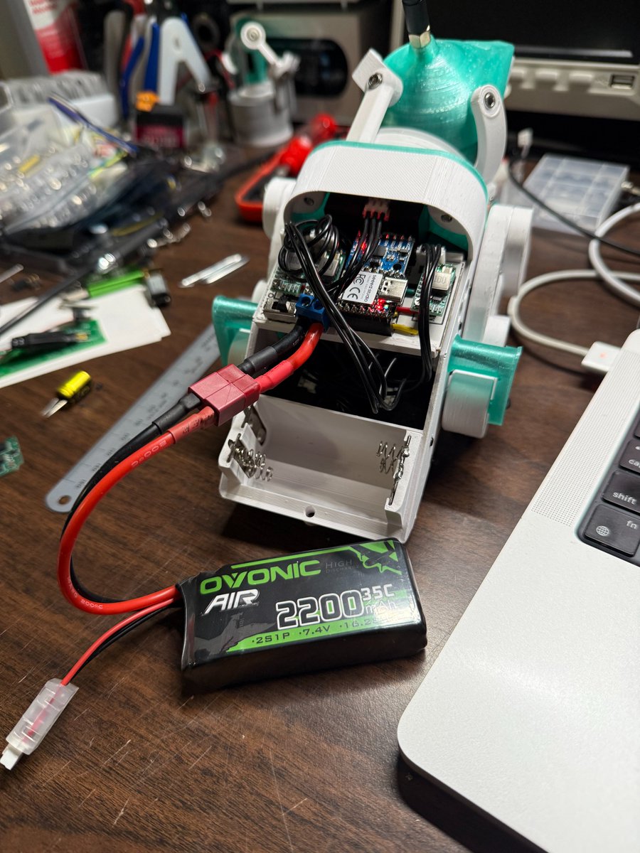 Stocko 👊🤖 tweet media