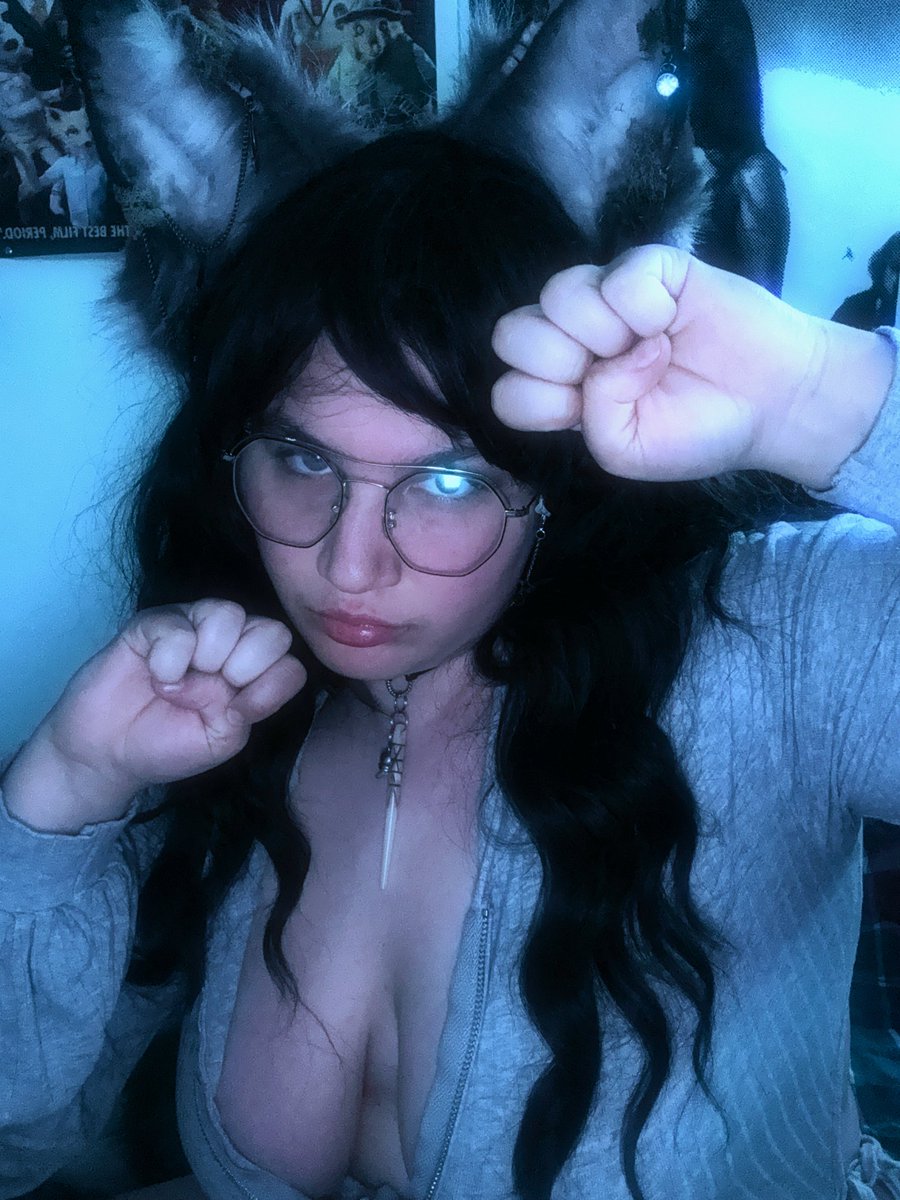 Goddess Pixie | 20 | NSFW/SFW tweet media